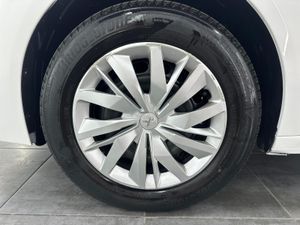 Peugeot 208 PureTech 55kW (75CV) Allure Nacional - Solo 35.000Km  - Foto 21