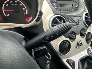 Ford Ka 1.3 TDCi Titanium -  - Foto 20