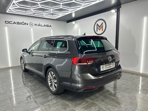 Volkswagen Passat Variant Executive 2.0 TDI 110kW (150CV)  - Foto 4