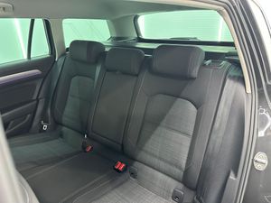 Volkswagen Passat Variant Executive 2.0 TDI 110kW (150CV)  - Foto 22
