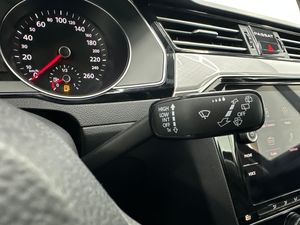 Volkswagen Passat Variant Executive 2.0 TDI 110kW (150CV)  - Foto 16