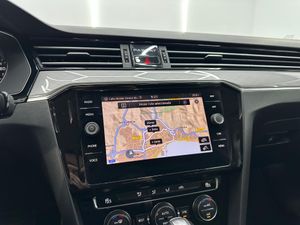 Volkswagen Passat Variant Executive 2.0 TDI 110kW (150CV)  - Foto 28