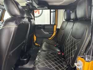 Jeep Wrangler  Wrangler 3.6 V6 Sahara Aut  - Foto 16