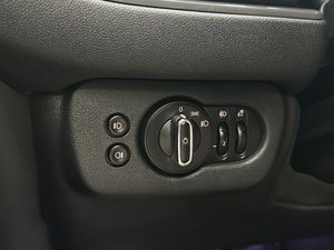 MINI Clubman ONE D  - Foto 24