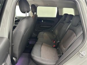 MINI Clubman ONE D  - Foto 19