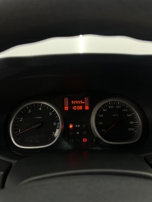 Dacia Duster Ambiance 1.6 105Cv E5 Nacional - 92.000Km  - Foto 7