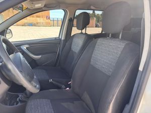 Dacia Duster Ambiance 1.6 105Cv E5 Nacional - 92.000Km  - Foto 9