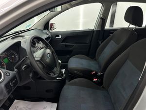 Ford Fiesta 1.4 Ghia 2008  80Cv Nacional  - Foto 23