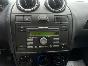 Ford Fiesta 1.4 Ghia 2008  80Cv Nacional  - Foto 13