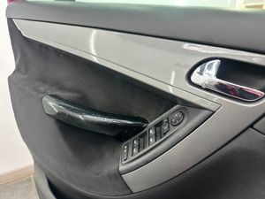 Citroën C4 Picasso 1.6 HDi CMP Exclusive Plus -  - Foto 14