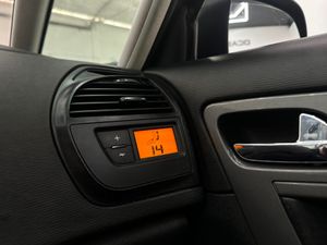 Citroën C4 Picasso 1.6 HDi CMP Exclusive Plus -  - Foto 12