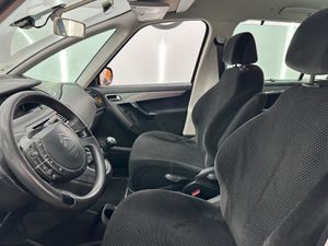 Citroën C4 Picasso 1.6 HDi CMP Exclusive Plus -  - Foto 18