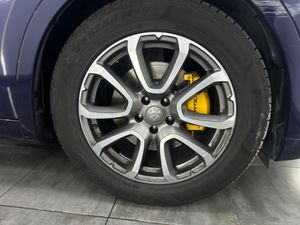 Maserati Levante V6 275 HP D AWD GranLusso  - Foto 5
