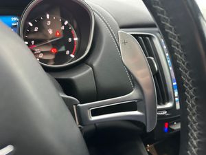 Maserati Levante V6 275 HP D AWD GranLusso  - Foto 17