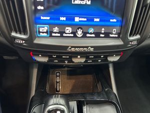 Maserati Levante V6 275 HP D AWD GranLusso  - Foto 21