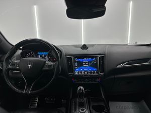 Maserati Levante V6 275 HP D AWD GranLusso  - Foto 28