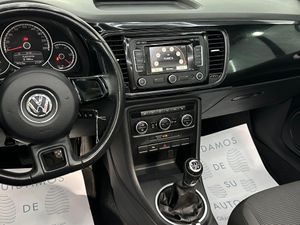 Volkswagen Beetle 1.6 TDI 105cv Beetlemanía  - Foto 19