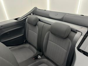 Volkswagen Beetle 1.6 TDI 105cv Beetlemanía  - Foto 11