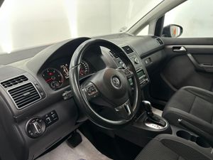 Volkswagen Touran 1.6 TDI 105cv DSG Advance Bmotion Tech  - Foto 11