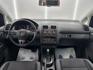 Volkswagen Touran 1.6 TDI 105cv DSG Advance Bmotion Tech  - Foto 19
