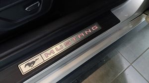Ford Mustang 2.3 EcoBoost 231kW Mustang Aut. (Conv.) 120.000Km  - Foto 17