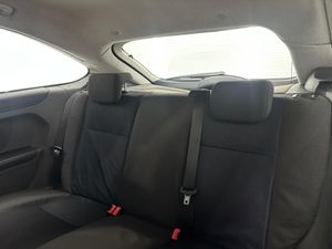 Ford Focus 1.8 TDCi Sport  - Foto 8