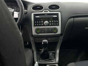 Ford Focus 1.8 TDCi Sport  - Foto 12