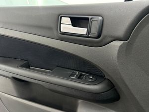 Ford Focus 1.8 TDCi Sport  - Foto 16