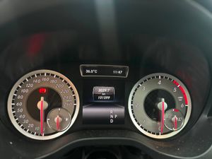 Mercedes Clase A A 220 CDI Aut. AMG Line  - Foto 4
