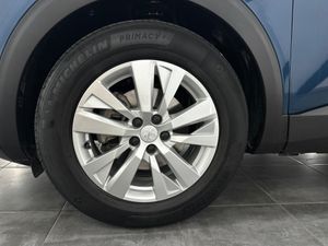 Peugeot 3008 1.2 PureTech 96KW S&S Active Pack EAT8  - Foto 6
