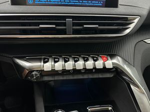 Peugeot 3008 1.2 PureTech 96KW S&S Active Pack EAT8  - Foto 11