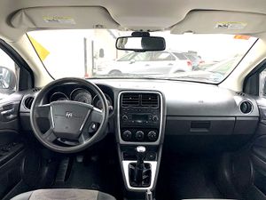 Dodge Caliber 2.0 SE Diseño  - Foto 4
