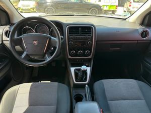 Dodge Caliber 2.0 SE Diseño  - Foto 8