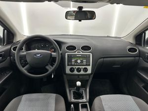 Ford Focus 1.8 TDCi Sport  - Foto 7