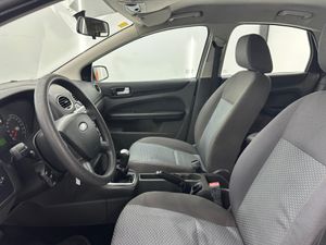 Ford Focus 1.8 TDCi Sport  - Foto 6