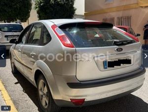 Ford Focus 1.8 TDCi Sport  - Foto 2