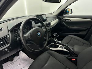 BMW X1 sDrive16d Essential Edition  - Foto 24
