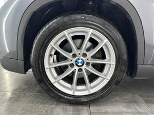 BMW X1 sDrive16d Essential Edition  - Foto 26