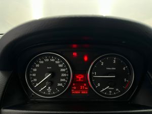BMW X1 sDrive16d Essential Edition  - Foto 5