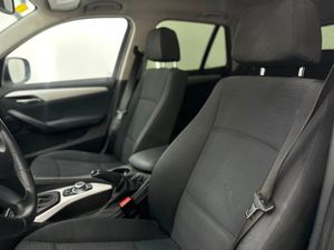 BMW X1 xDrive18d Auto  - Foto 31