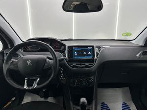 Peugeot 208 5P Signature BlueHDi 73KW (100CV)  - Foto 9