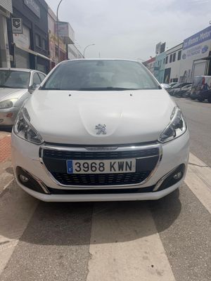 Peugeot 208 5P Signature BlueHDi 73KW (100CV)  - Foto 2