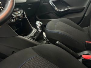 Peugeot 208 5P Signature BlueHDi 73KW (100CV)  - Foto 12