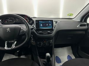 Peugeot 208 5P Signature BlueHDi 73KW (100CV)  - Foto 15