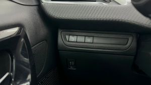 Peugeot 208 5P Signature BlueHDi 73KW (100CV)  - Foto 21