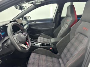 Volkswagen Golf GTI 2.0 TSI 195kW (265CV) DSG  - Foto 8