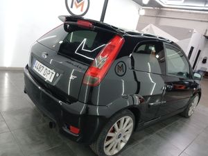 Ford Fiesta 2.0 ST Coupé  - Foto 4
