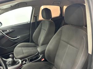 Opel Astra 1.7 CDTi 125 CV Enjoy  - Foto 29