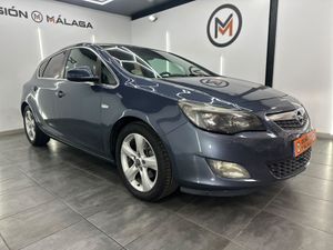 Opel Astra 1.7 CDTi 125 CV Enjoy  - Foto 2
