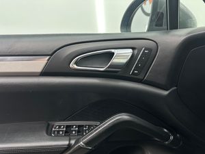 Porsche Cayenne 4.8 S Tiptronic  - Foto 19